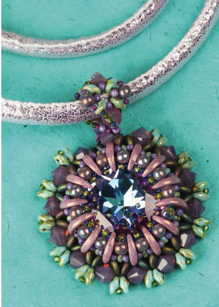 Bead & Jewellery Magazine Preview Pages