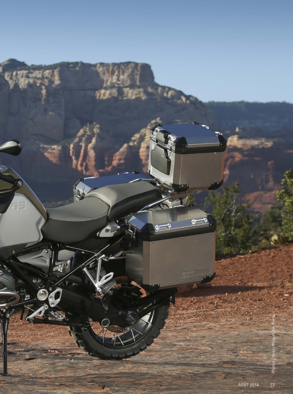 Moto Journal Preview Pages